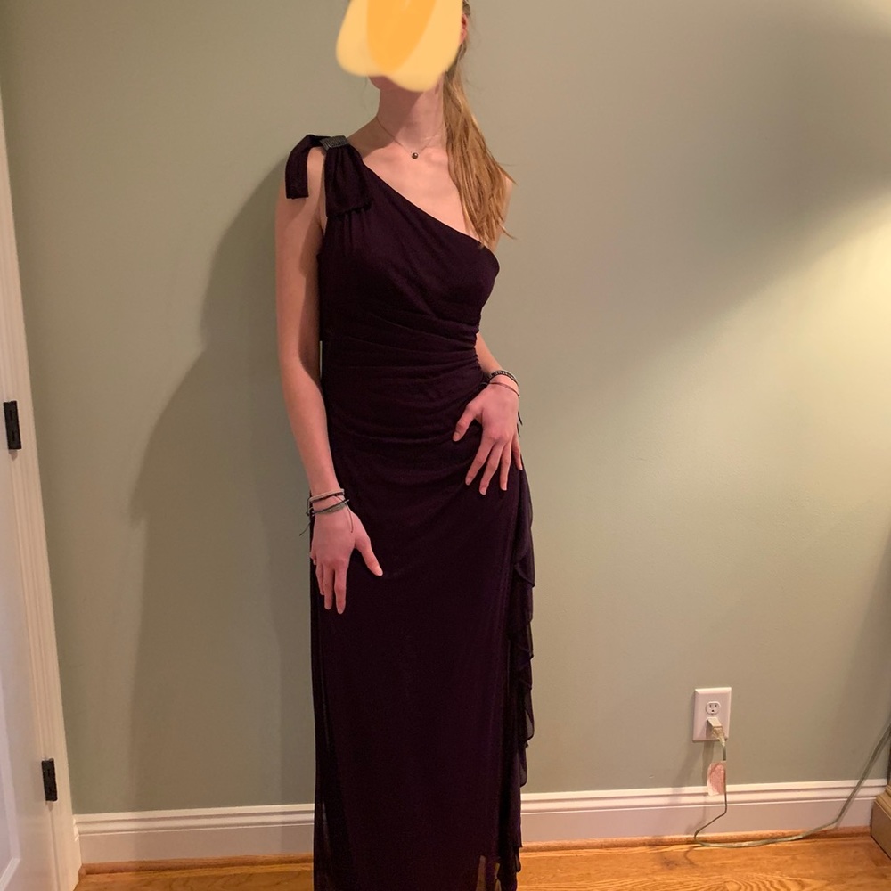 Prom dress by Betsy & Adam size:10 fancy dress bridesmaid dress